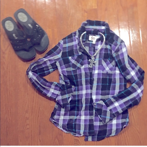 SO Tops - SO purple and black plaid shirt juniors